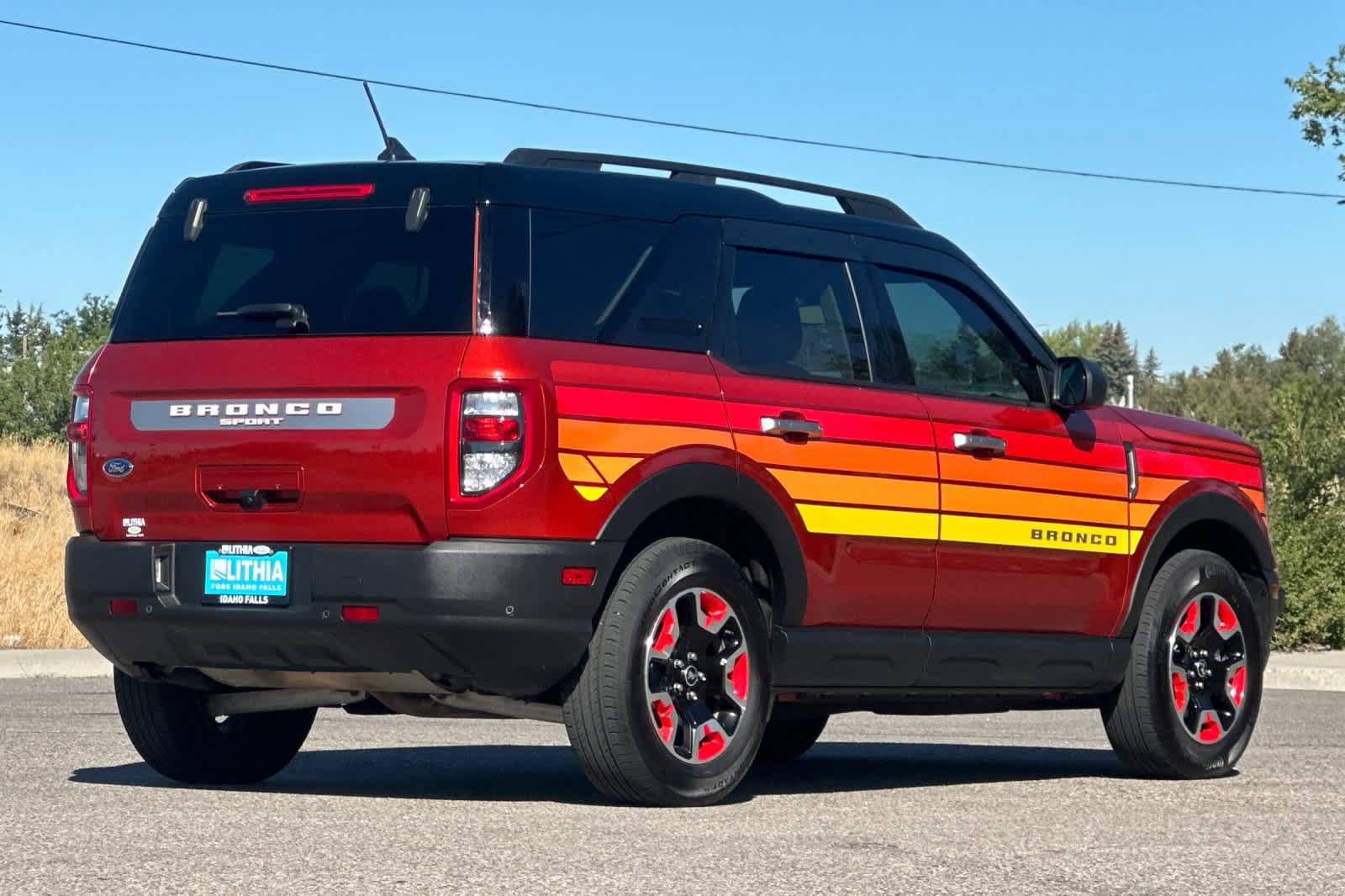 Used 2024 Ford Bronco Sport Free Wheeling w/ Convenience Package AWD/4WD image 2