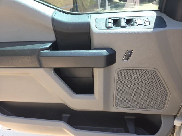 Used 2020 Ford F250 XL w/ STX Appearance Package AWD/4WD image 12