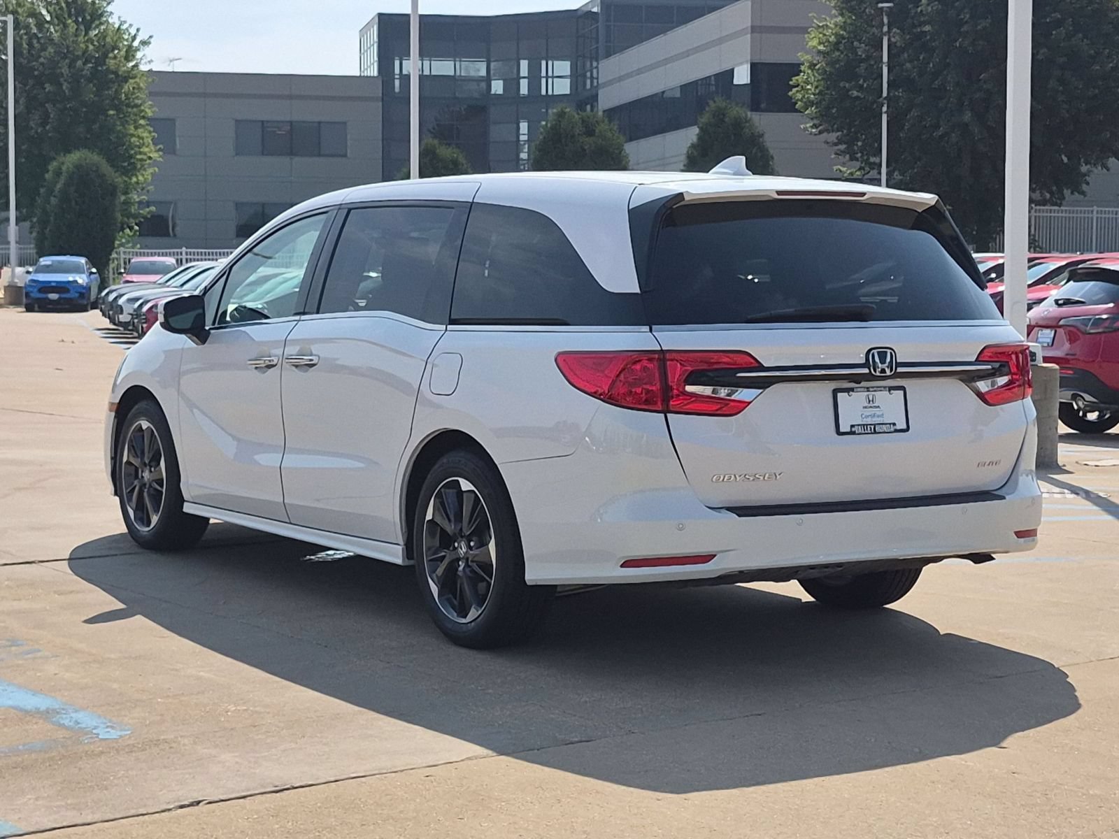 Certified 2024 Honda Odyssey Elite image 8
