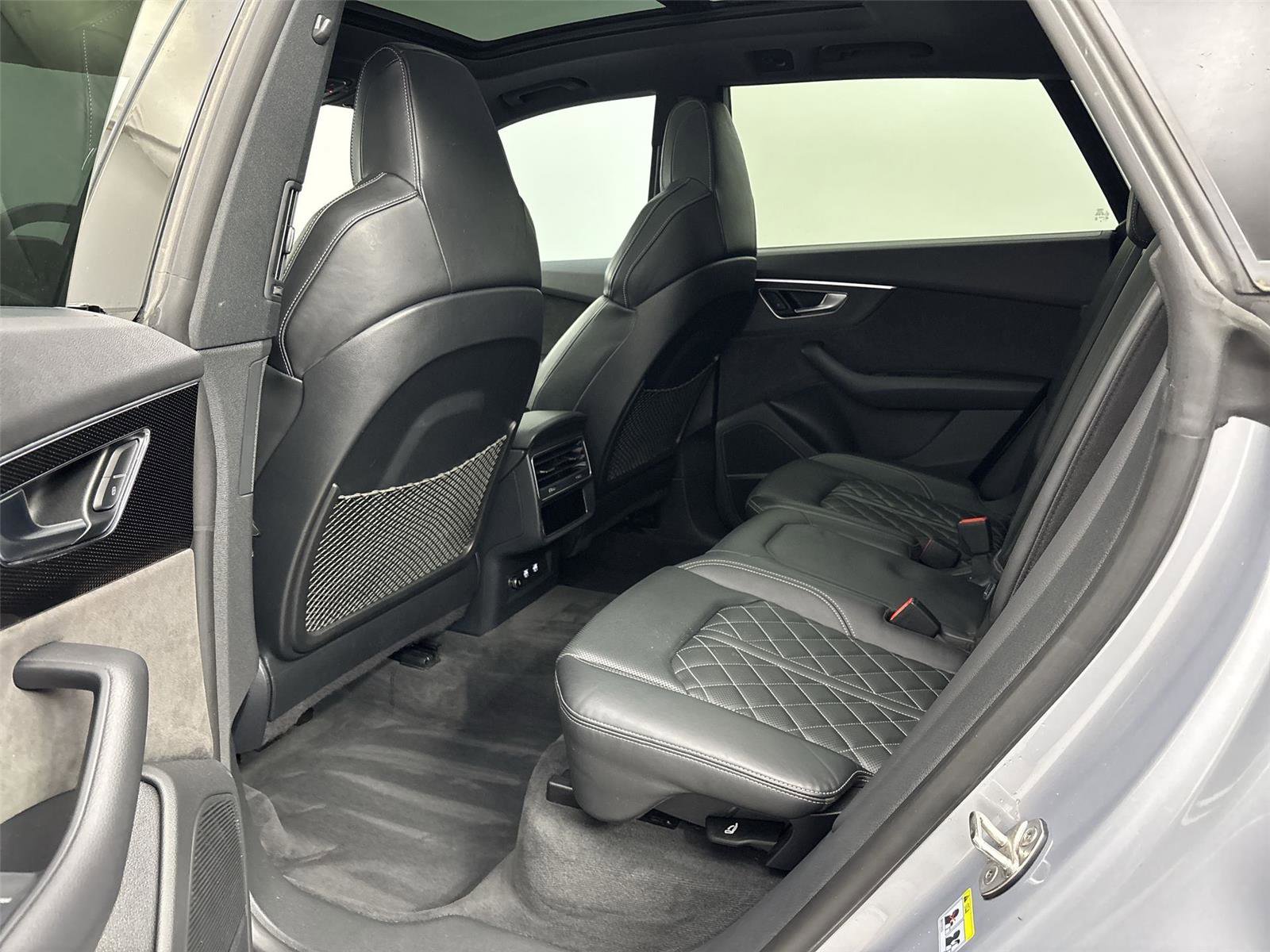 Used 2020 Audi SQ8 Prestige w/ Prestige Package image 29