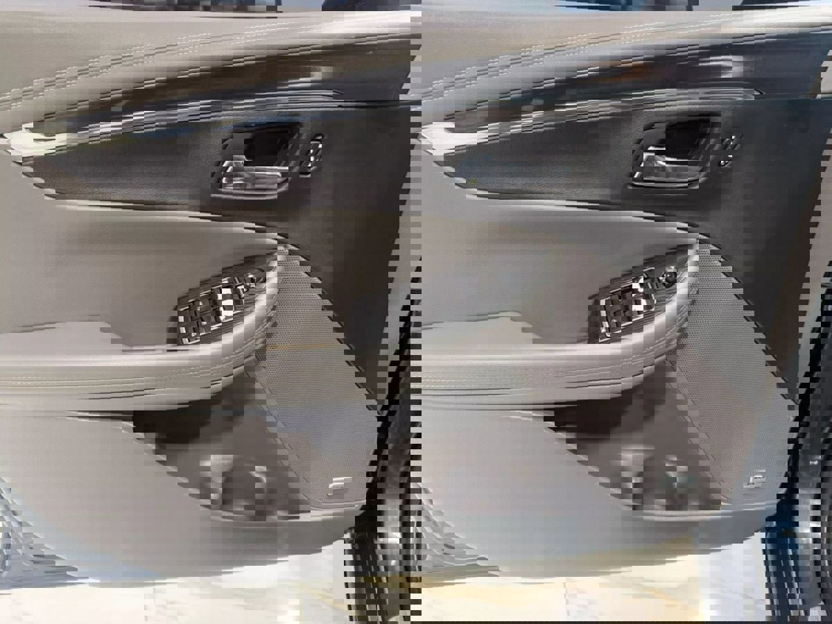 Used 2018 Chevrolet Impala Premier image 10