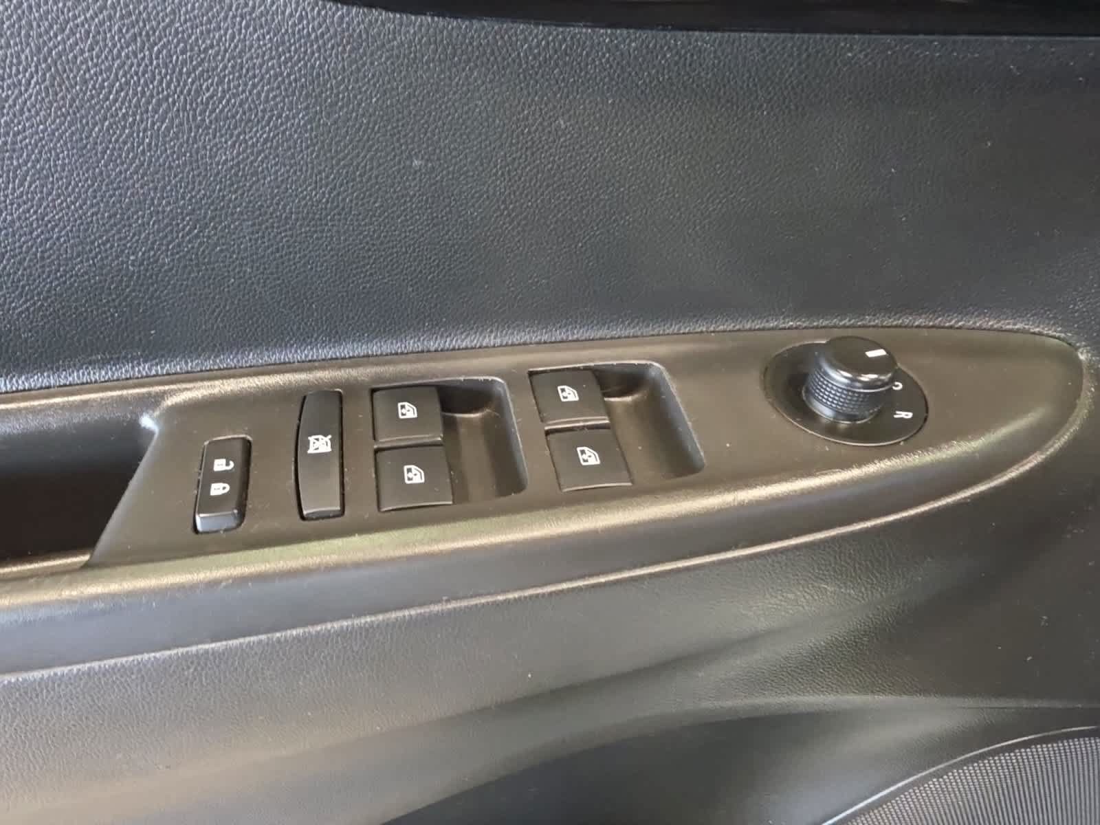 Used 2018 Chevrolet Spark LT FWD image 18