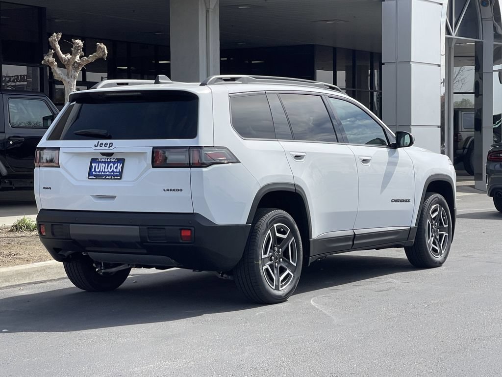 New 2026 Jeep Cherokee Laredo AWD/4WD image 9