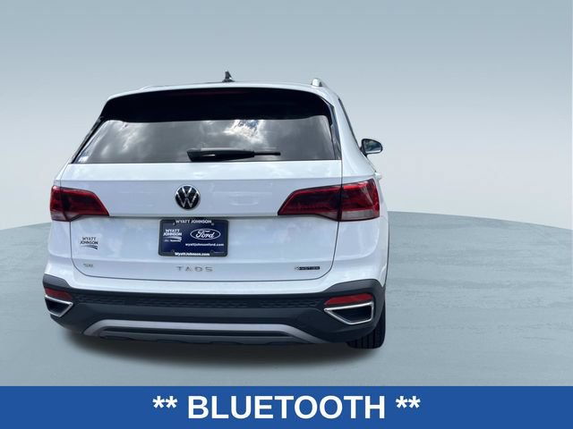 Used 2024 Volkswagen Taos SE AWD/4WD image 4