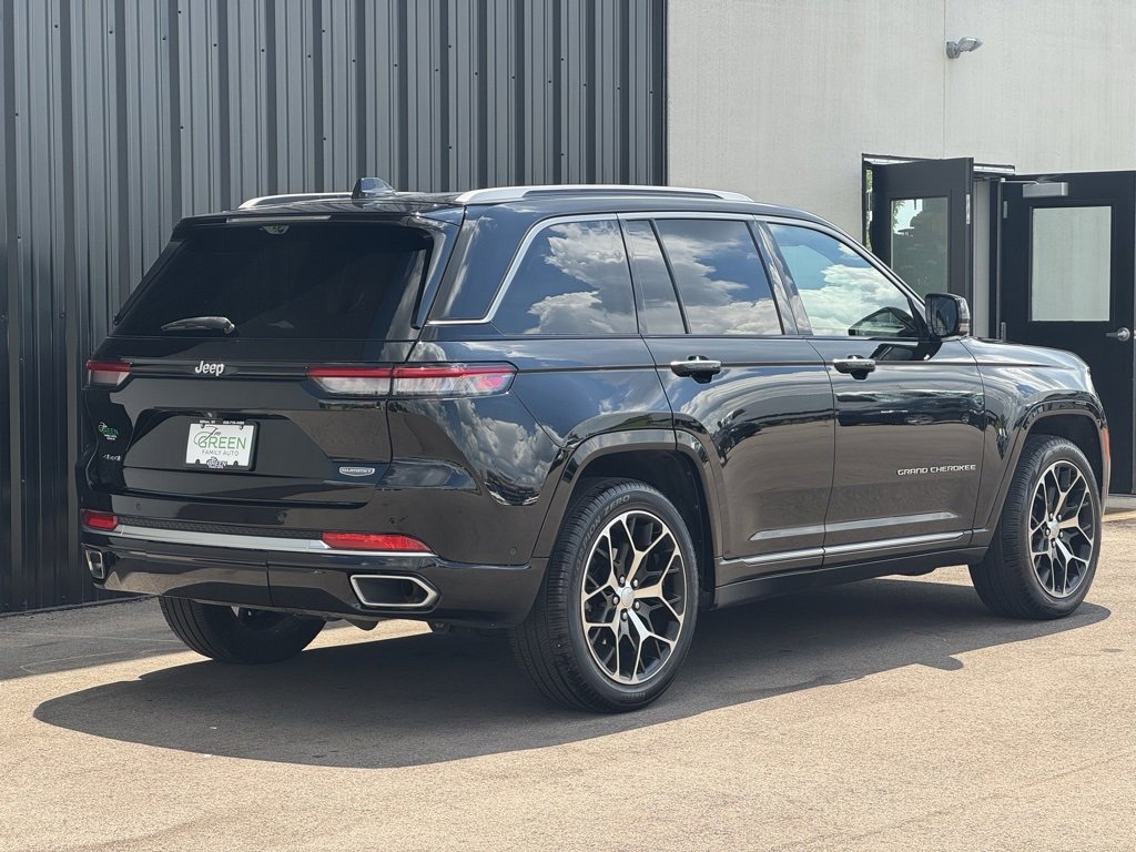 Used 2022 Jeep Grand Cherokee Summit image 5