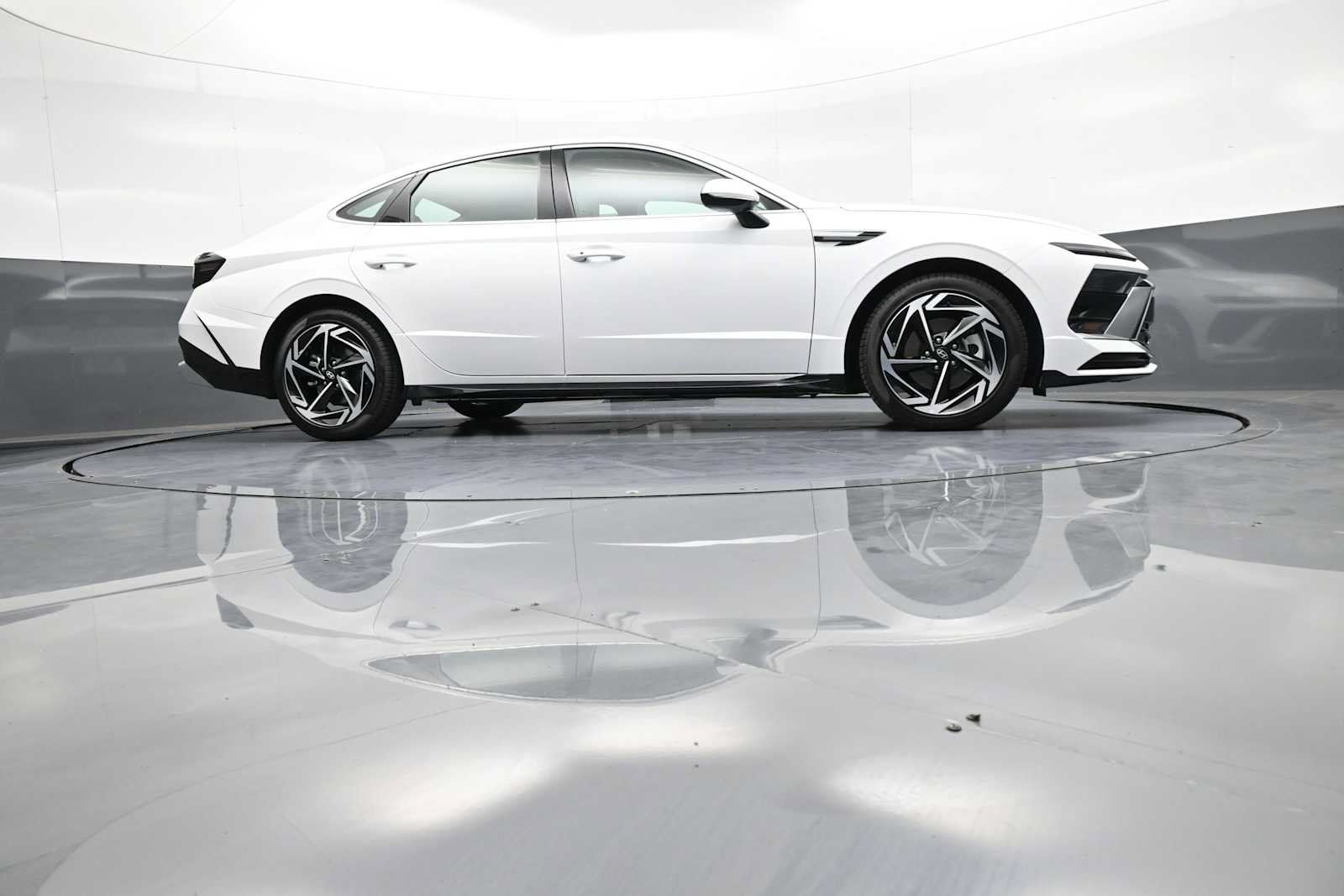 New 2026 Hyundai Sonata SEL AWD/4WD image 27
