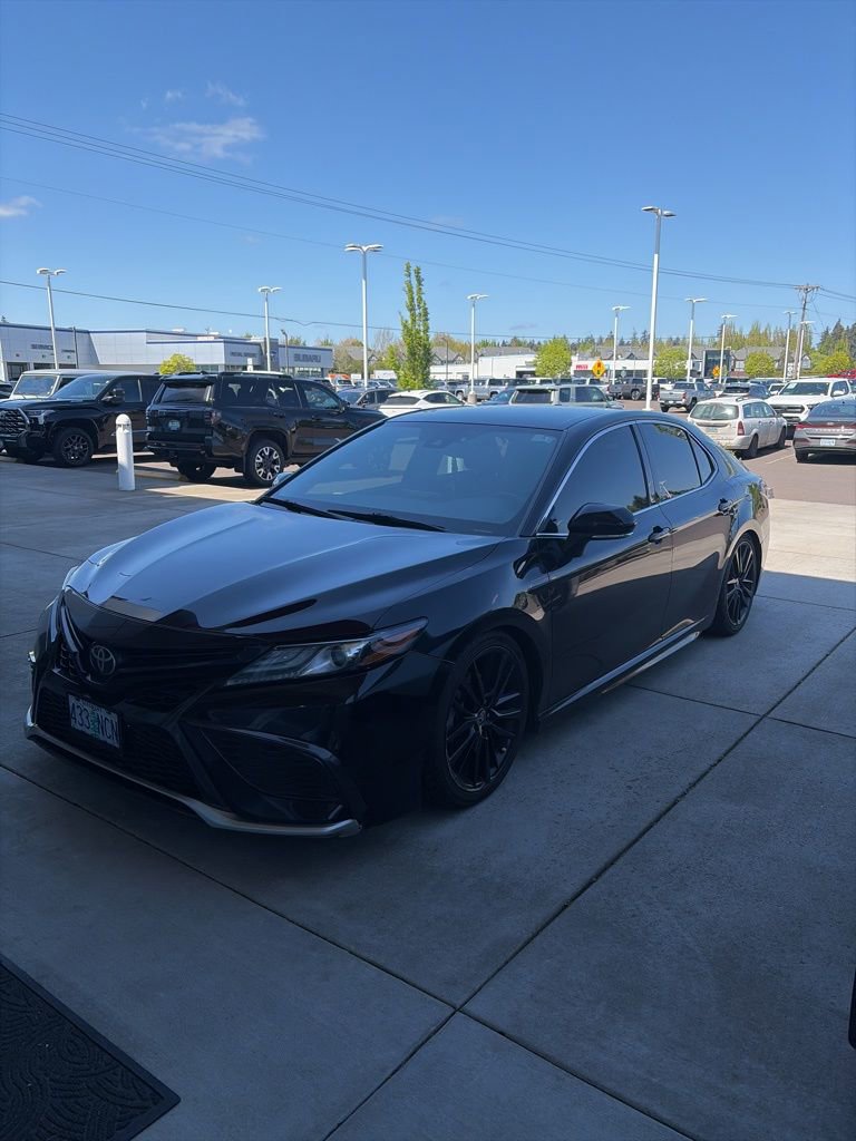 Used 2021 Toyota Camry XSE FWD image 1
