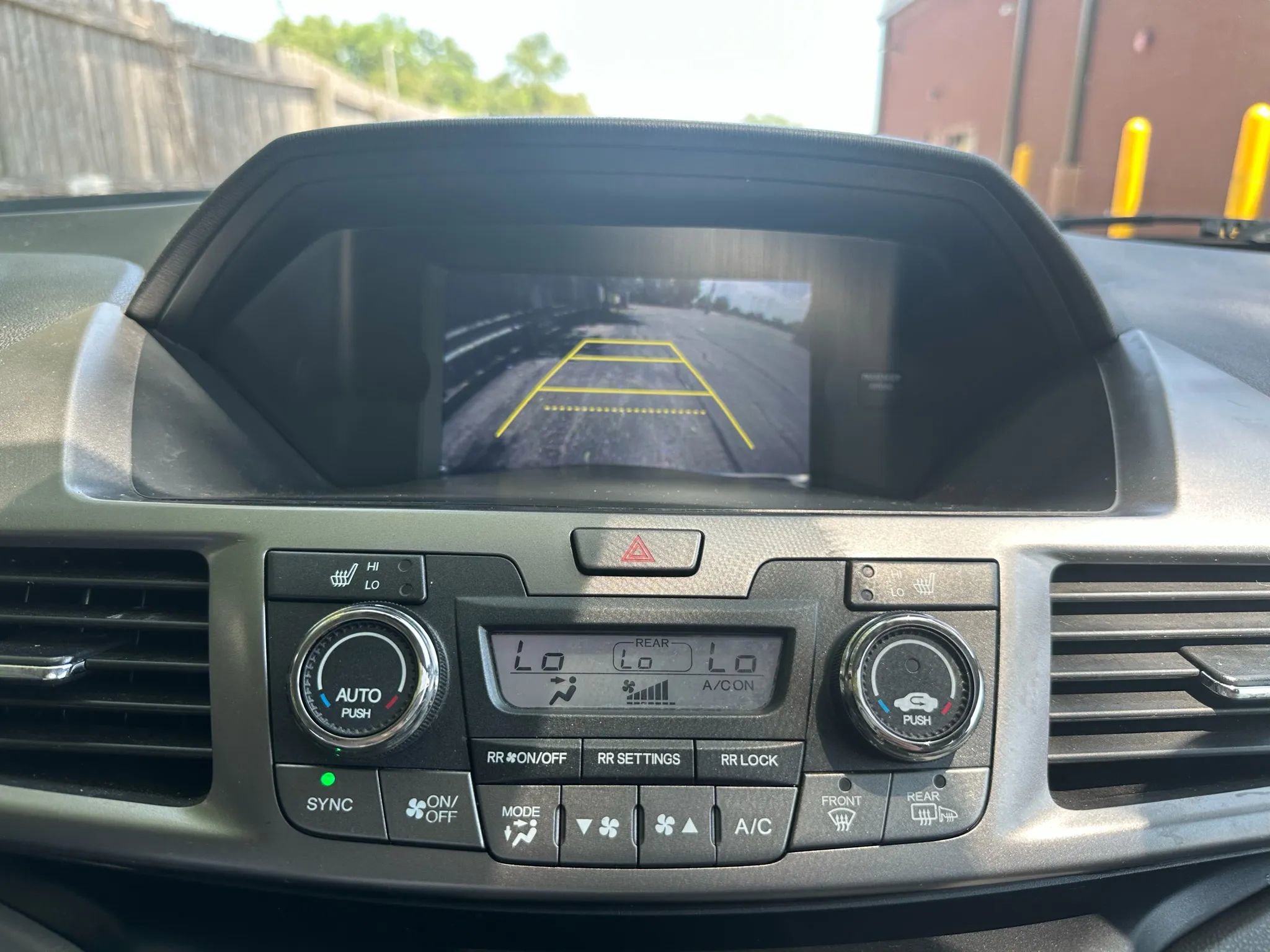 Used 2015 Honda Odyssey EX-L image 20