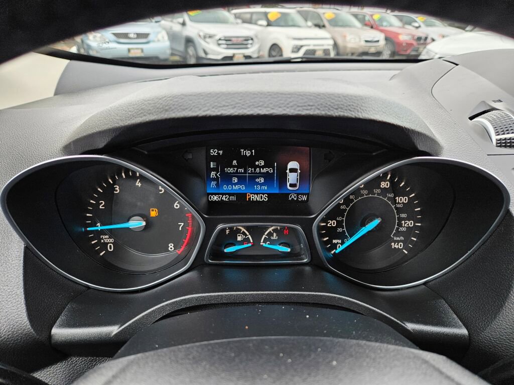 Used 2017 Ford Escape Titanium image 21