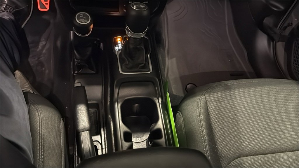 Used 2022 Jeep Wrangler Unlimited Sport image 26