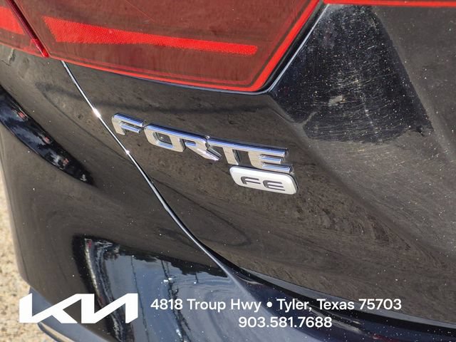 Certified 2021 Kia Forte Sedan FWD image 8