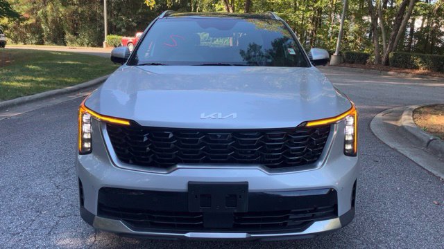 Used 2025 Kia Sorento SX Prestige AWD/4WD image 3
