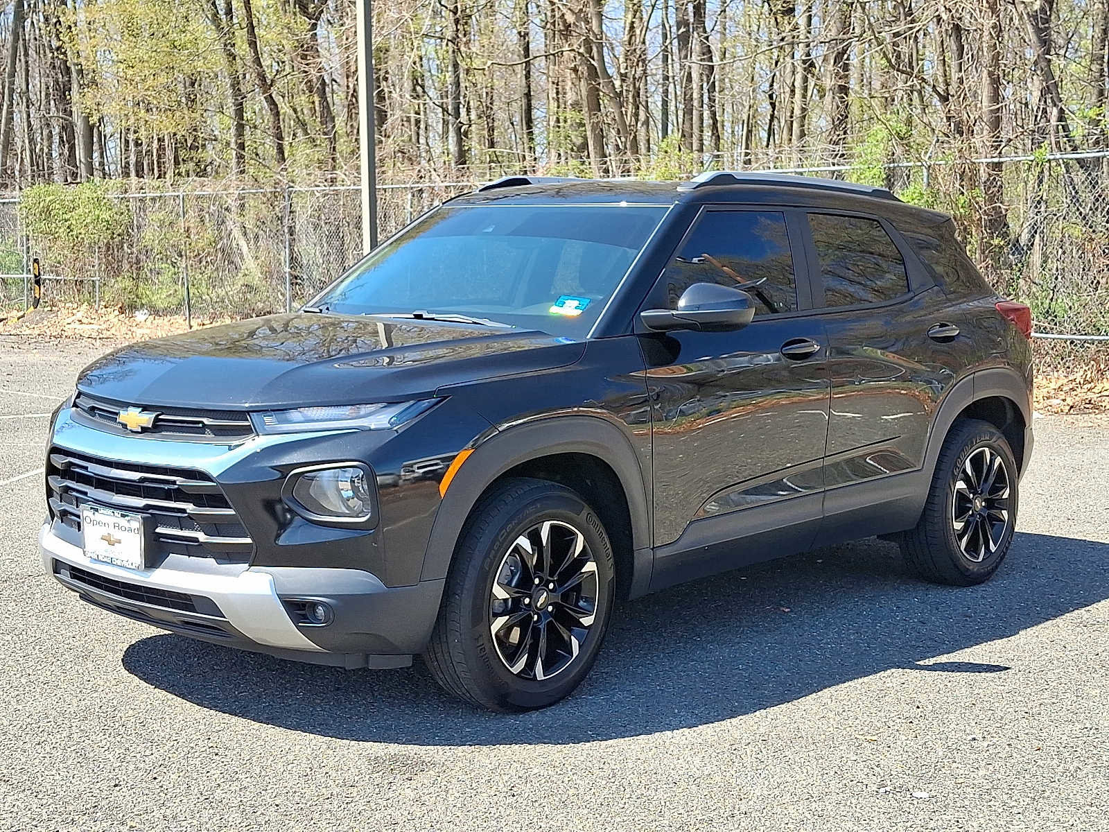 Used 2021 Chevrolet TrailBlazer LT w/ Convenience Package AWD/4WD image 3