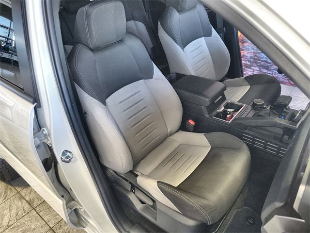 Certified 2025 Toyota Tacoma TRD Off-Road image 24