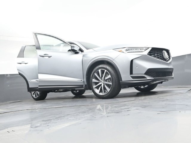New 2026 Acura MDX w/ Technology Package FWD image 42