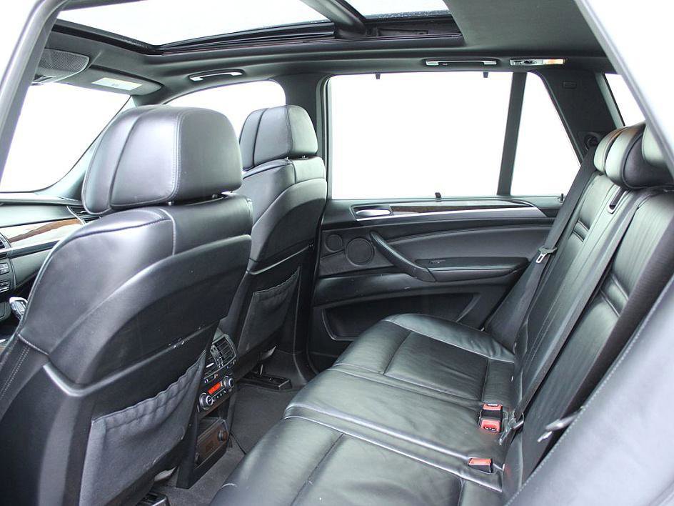 Used 2013 BMW X5 xDrive35i image 14