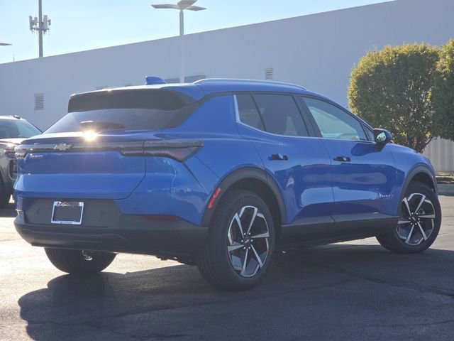 New 2026 Chevrolet Equinox EV LT image 18