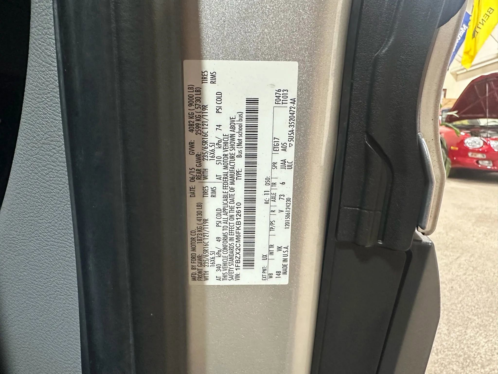 Used 2015 Ford Transit 350 XL image 50