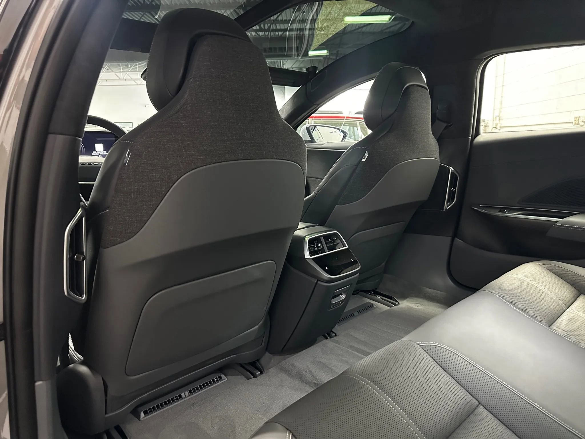 Used 2022 Lucid Air Grand Touring image 15