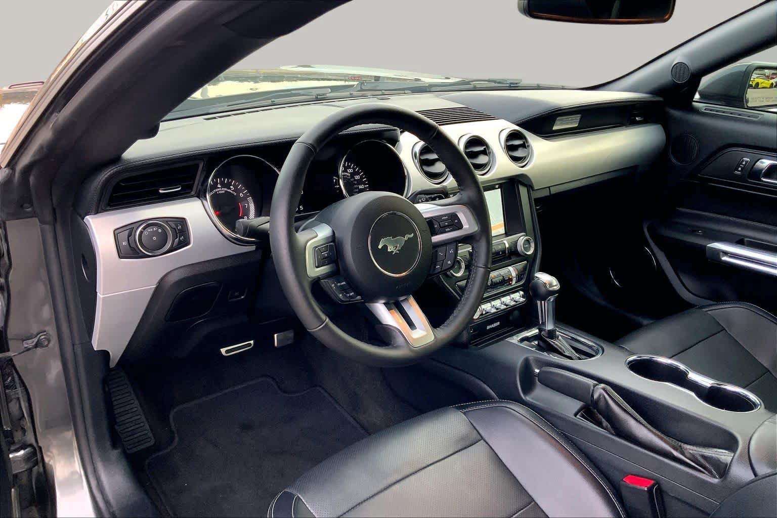 Used 2016 Ford Mustang GT Premium w/ Enhanced Security Package RWD image 16