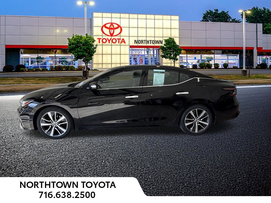 Used 2019 Nissan Maxima 3.5 SV w/ Floor Mat Group FWD image 2