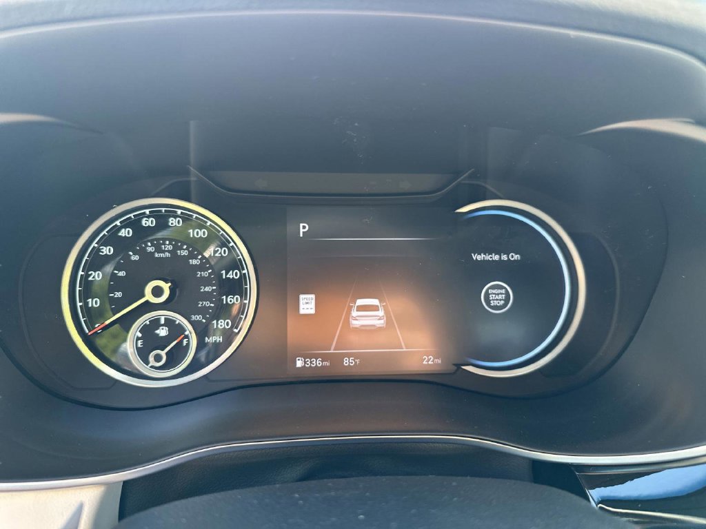 New 2026 Genesis G70 2.5T RWD image 16