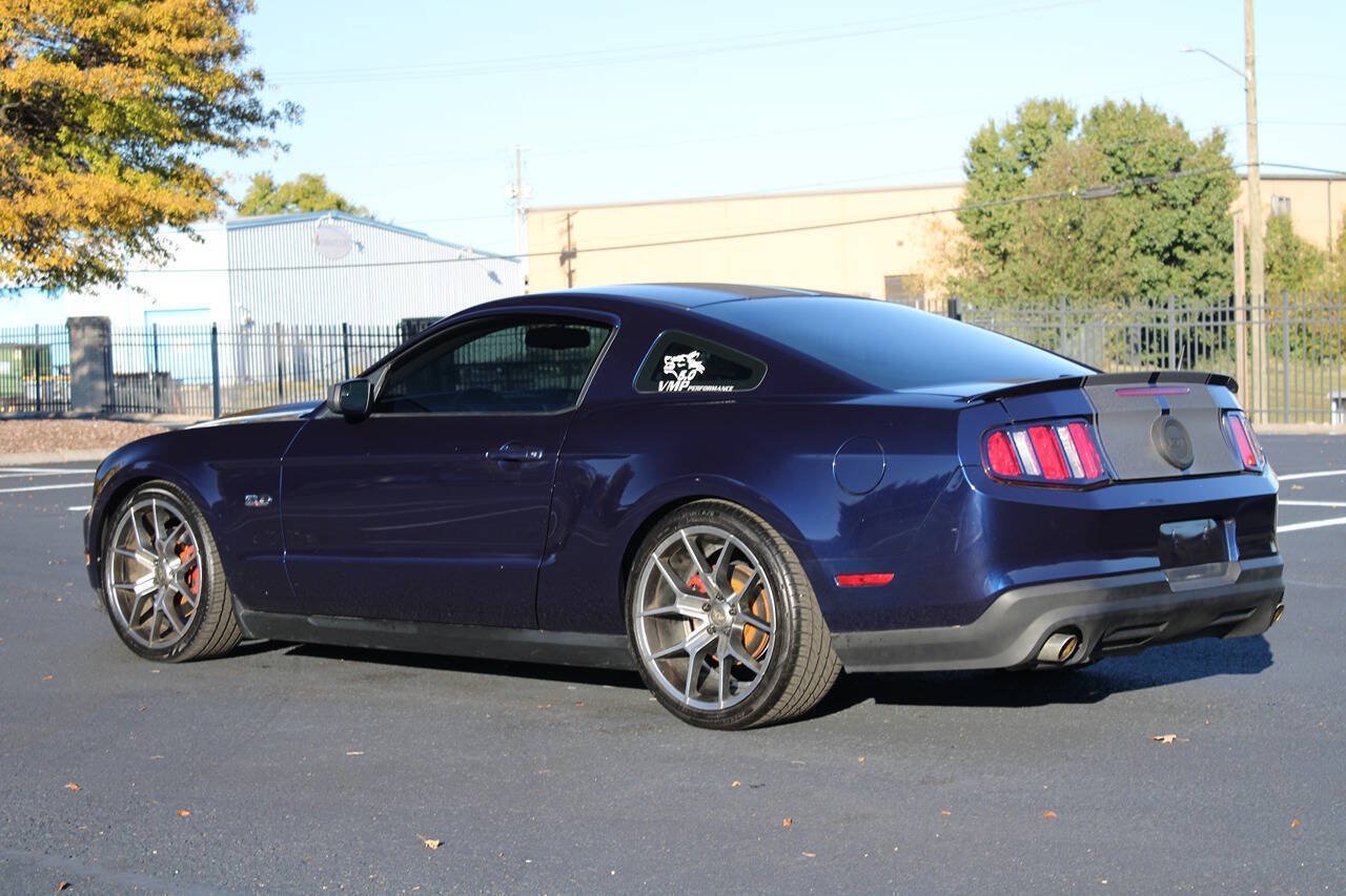 Used 2011 Ford Mustang GT Premium w/ Comfort Pkg RWD image 4