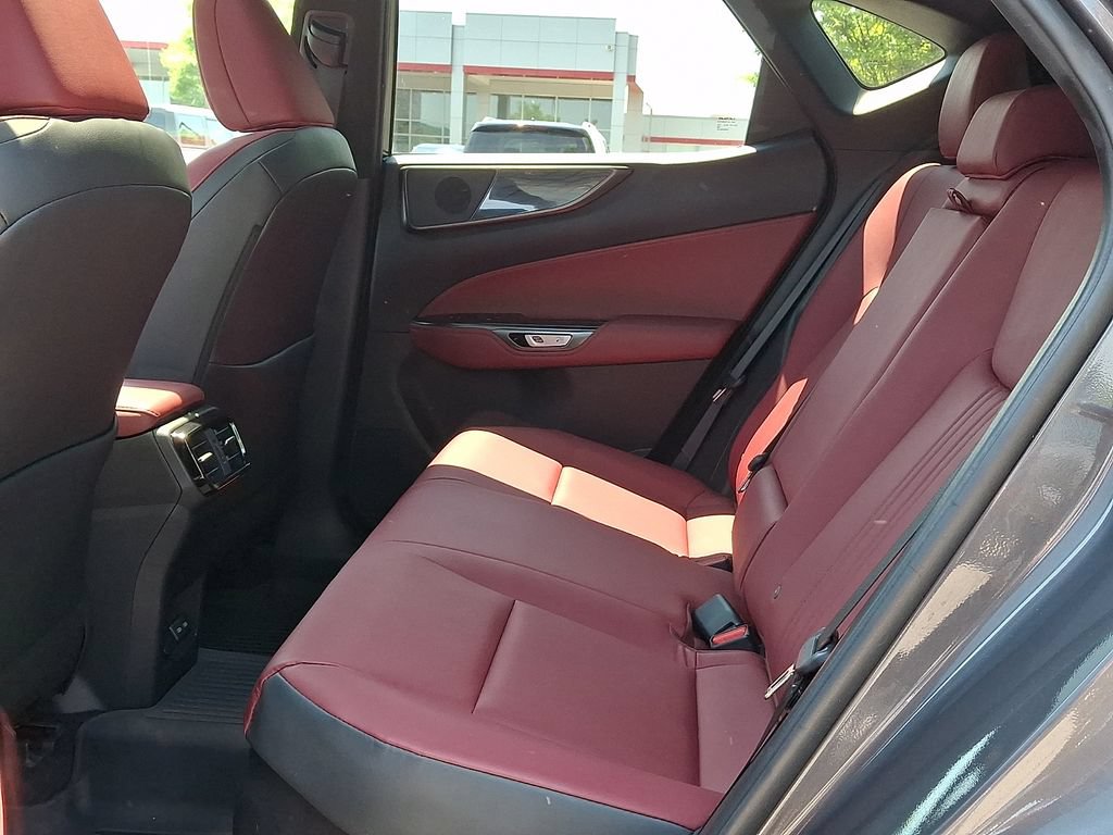 Used 2024 Lexus NX 350h AWD image 12