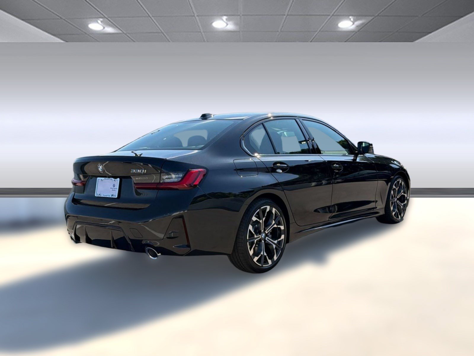 Used 2026 BMW 330i Sedan w/ M Sport Package RWD image 7