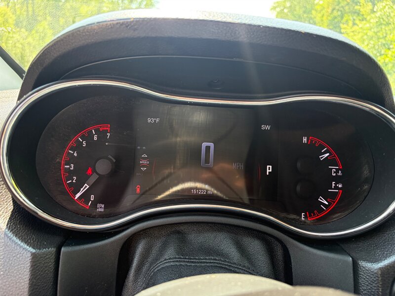 Used 2014 Dodge Durango Limited w/ Premium Group AWD/4WD image 16