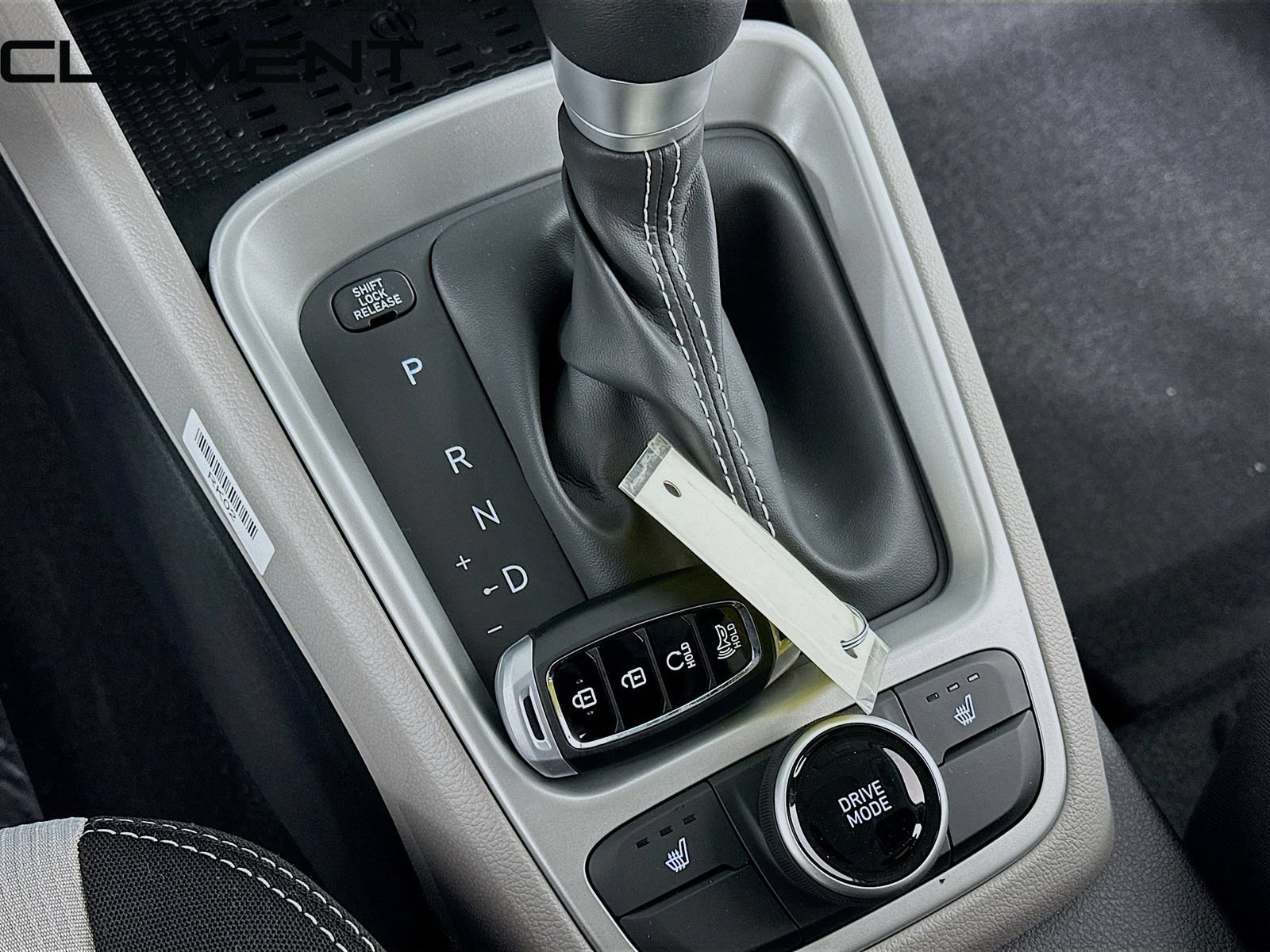 Certified 2026 Hyundai Venue SEL FWD image 24