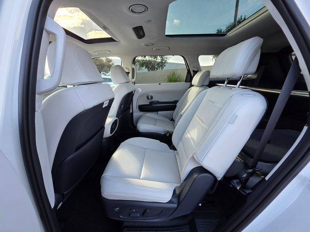 New 2026 Hyundai Palisade Calligraphy image 20