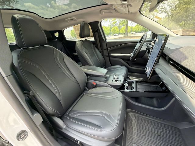 Used 2023 Ford Mustang Mach-E Premium AWD/4WD image 27