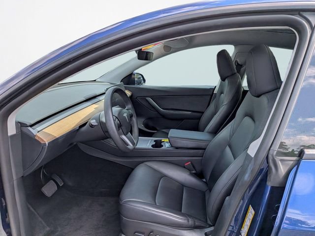 Used 2022 Tesla Model Y Long Range AWD/4WD image 19