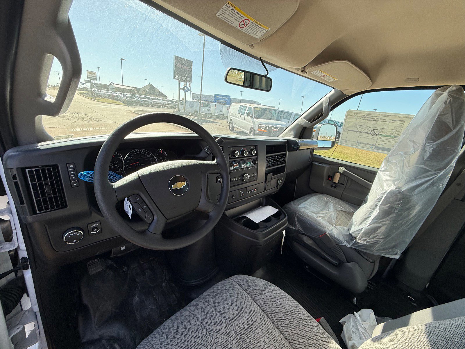 New 2025 Chevrolet Express 3500 Extended w/ Driver Convenience Package image 10