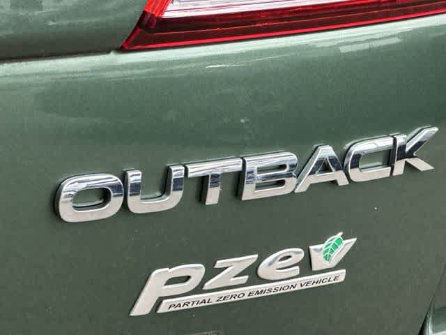 Used 2014 Subaru Outback 2.5i Premium w/ Moonroof Package AWD/4WD image 15