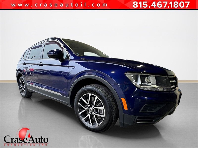 Used 2021 Volkswagen Tiguan SE w/ Panoramic Sunroof Package AWD/4WD image 1