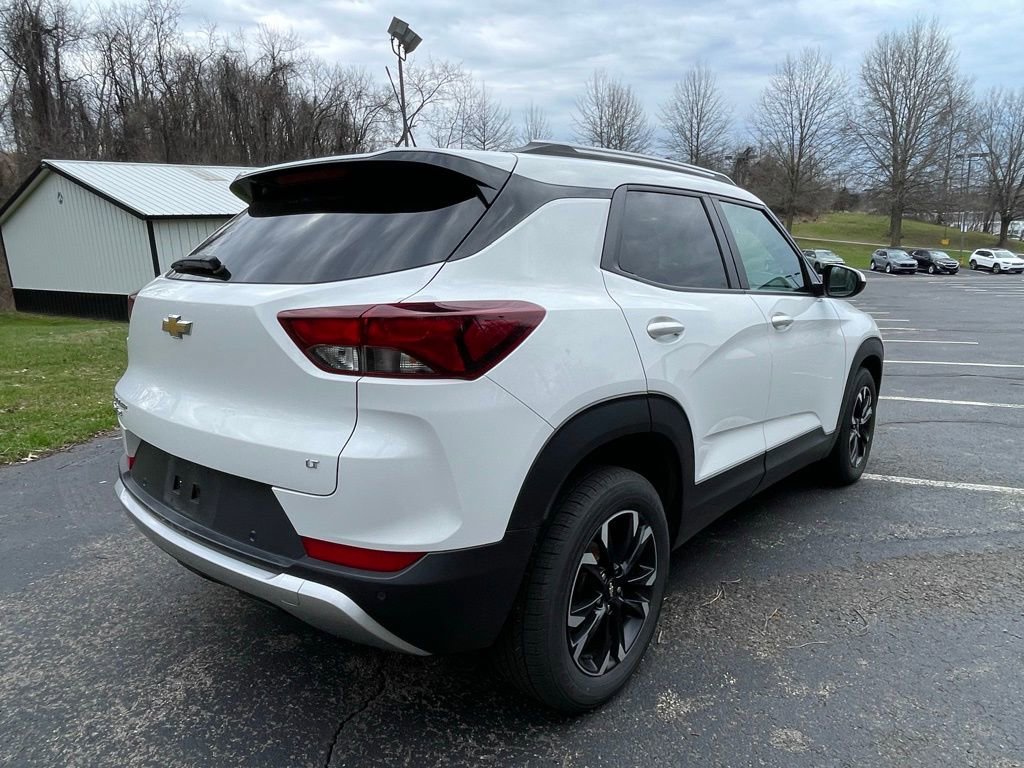 Certified 2022 Chevrolet TrailBlazer LT w/ Convenience Package image 3