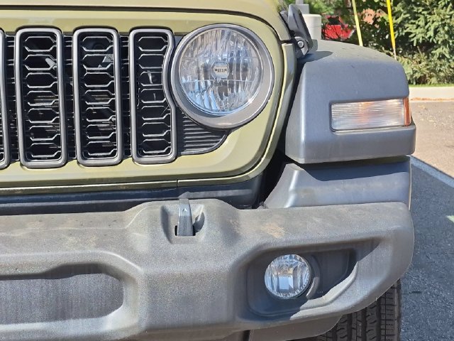 New 2026 Jeep Wrangler Unlimited Sport AWD/4WD image 9