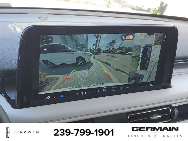 New 2025 Lincoln Aviator 2WD image 24