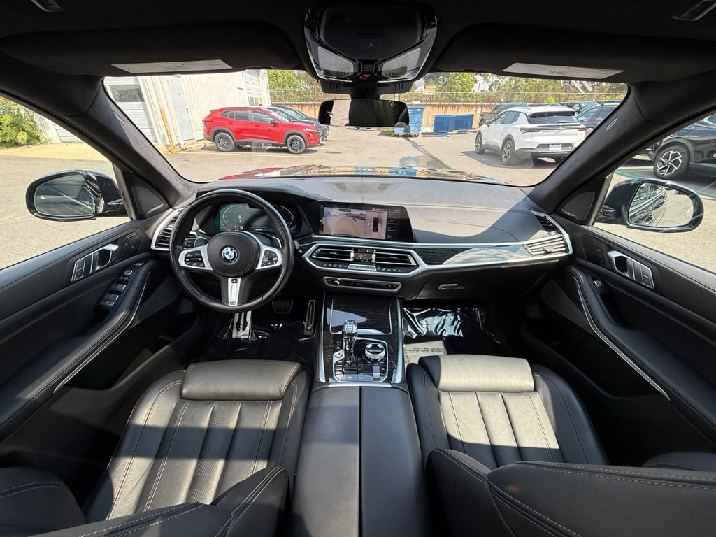 Used 2022 BMW X7 xDrive40i w/ M Sport Package AWD/4WD image 22