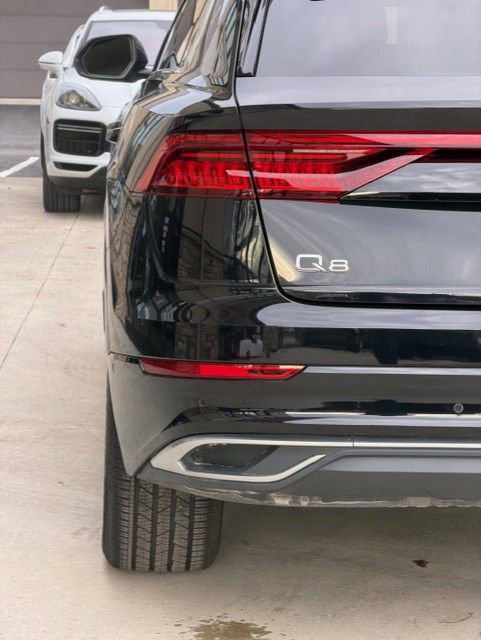 Used 2019 Audi Q8 Premium Plus image 13