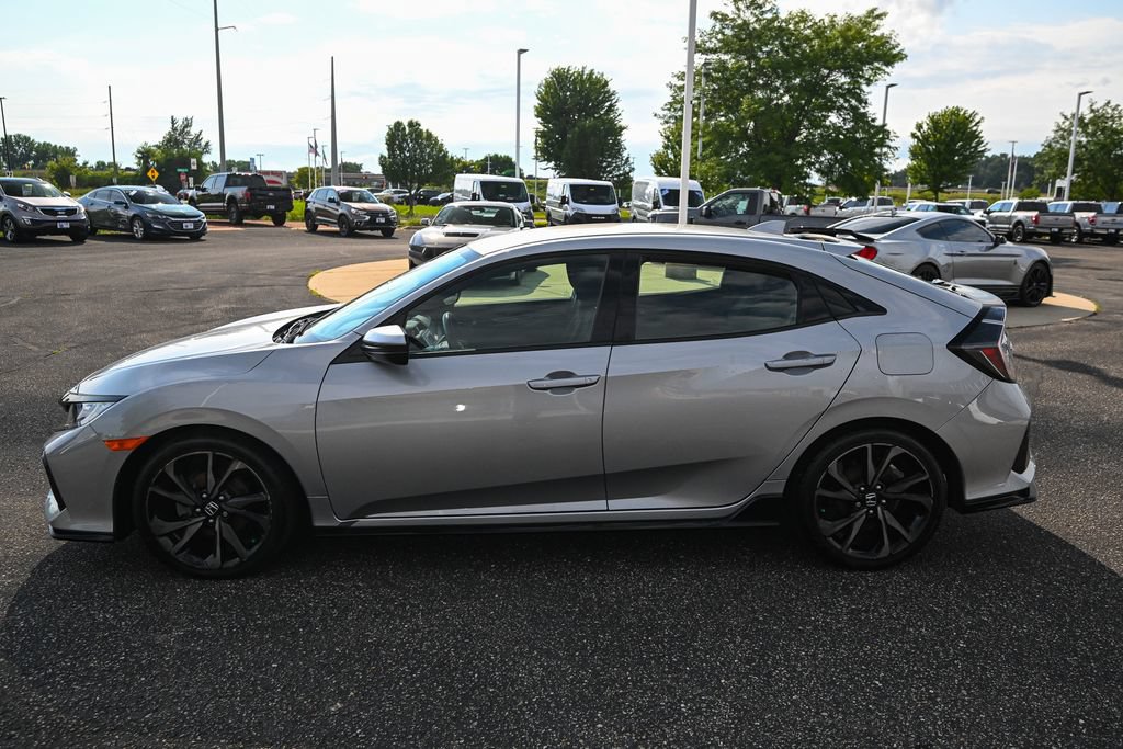 Used 2018 Honda Civic Sport image 8