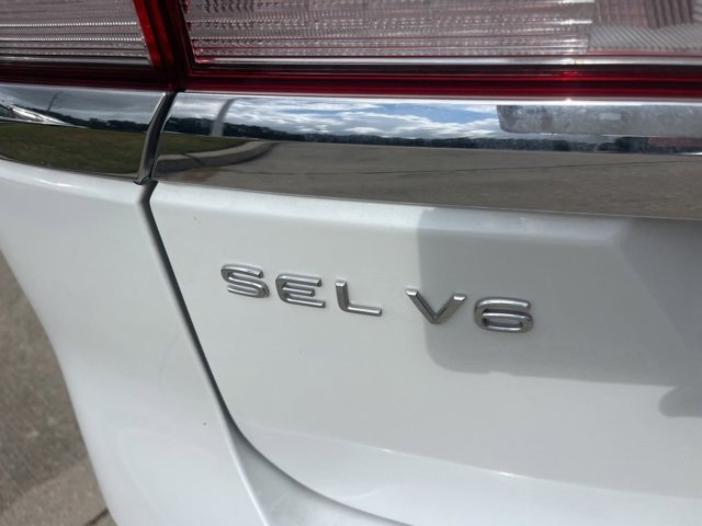 Used 2023 Volkswagen Atlas SEL Premium image 8