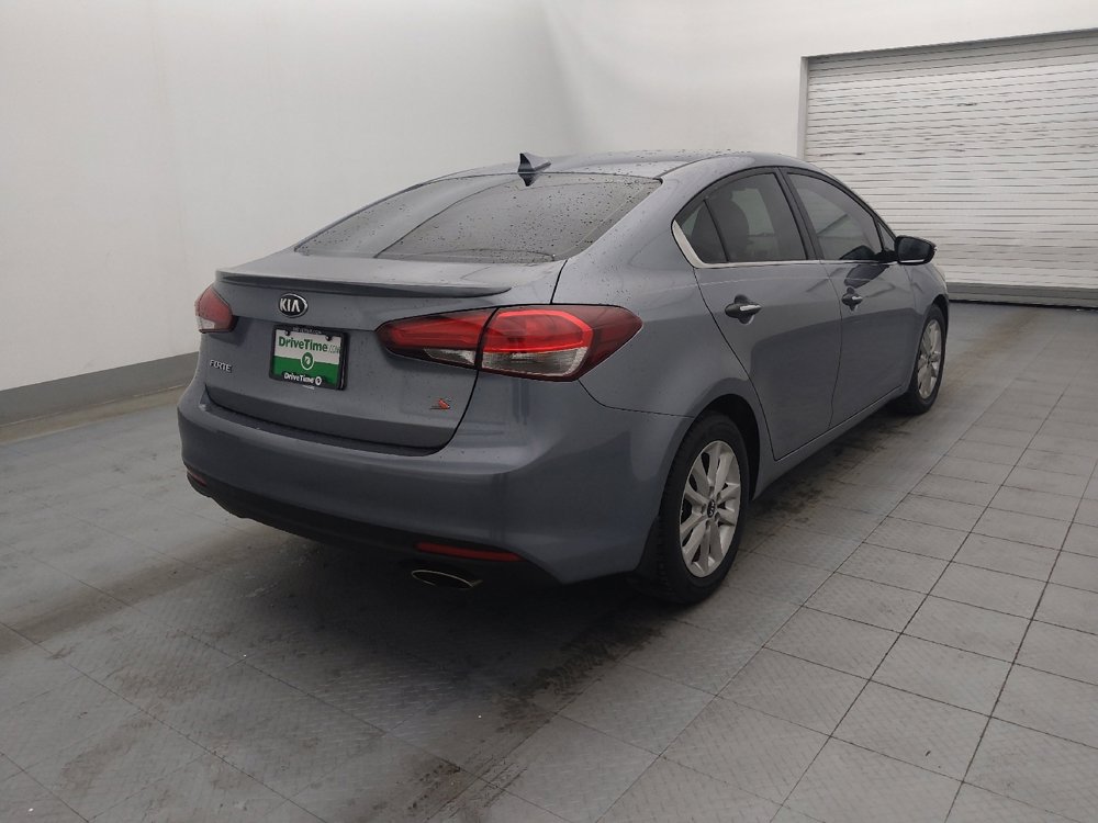Used 2017 Kia Forte S w/ S Technology Package image 9