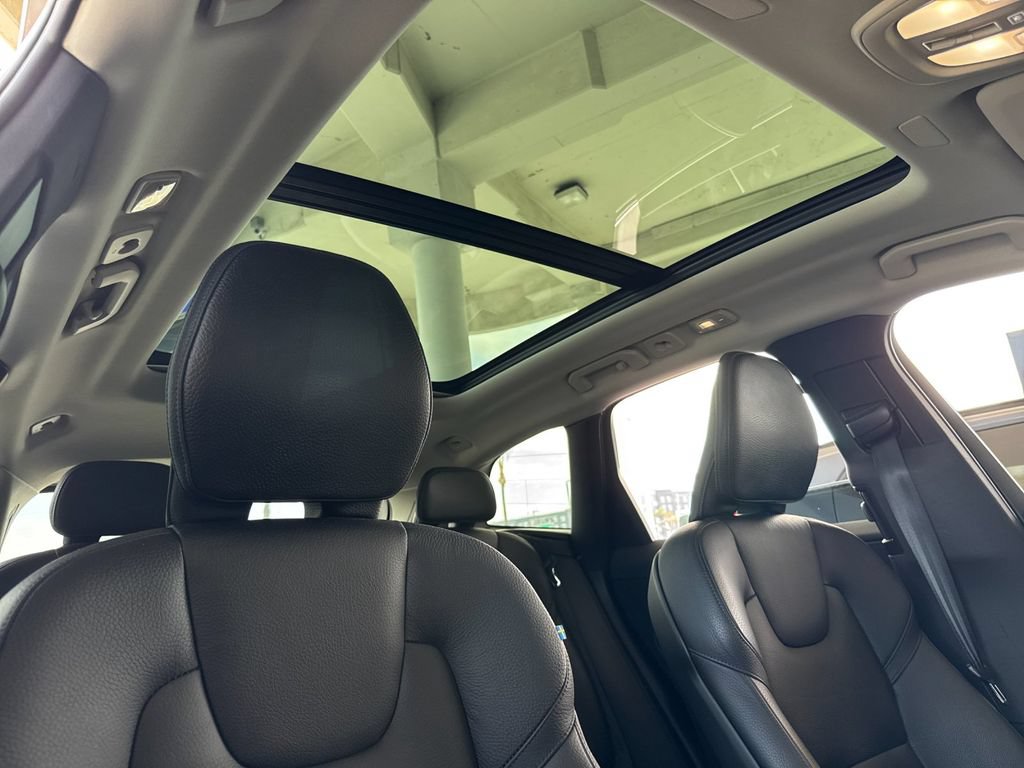 Certified 2023 Volvo XC60 B5 Plus w/ Protection Package Premier FWD image 16