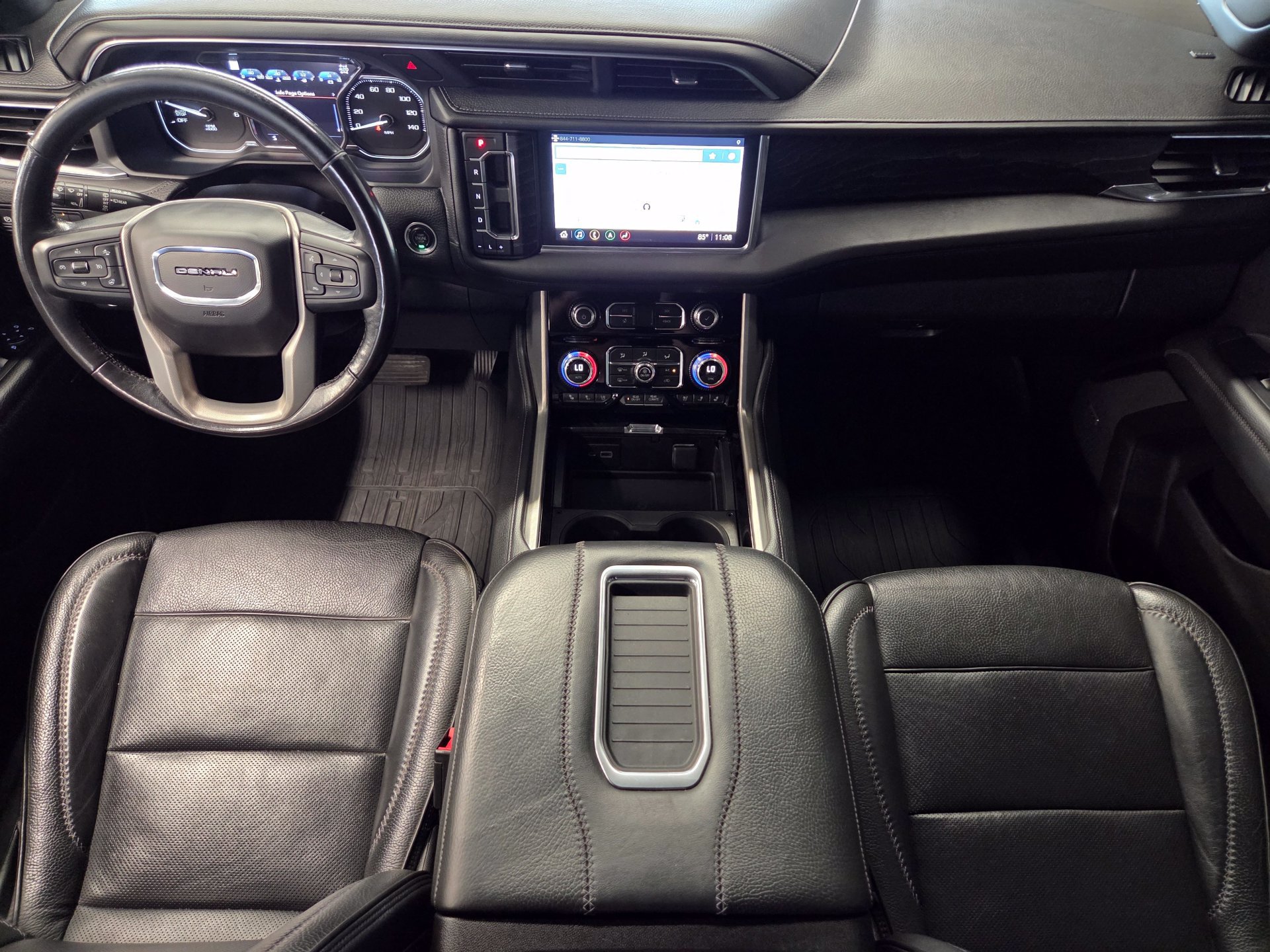 Used 2021 GMC Yukon Denali w/ Denali Premium Package AWD/4WD image 14