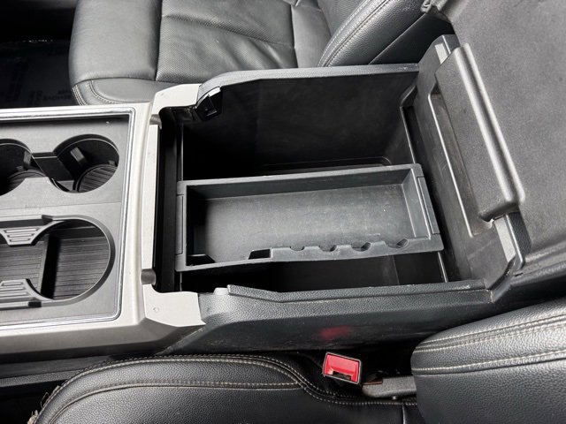 Used 2022 Ford F350 Lariat w/ Chrome Package image 20