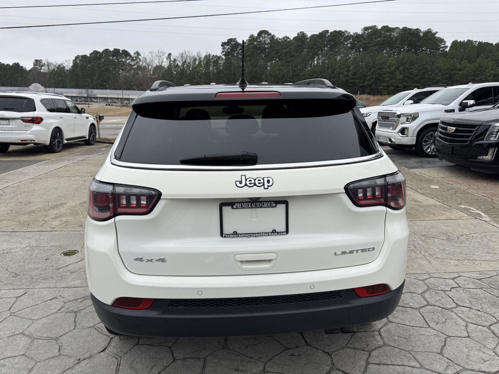 Used 2019 Jeep Compass Limited w/ Safety & Security Group image 9