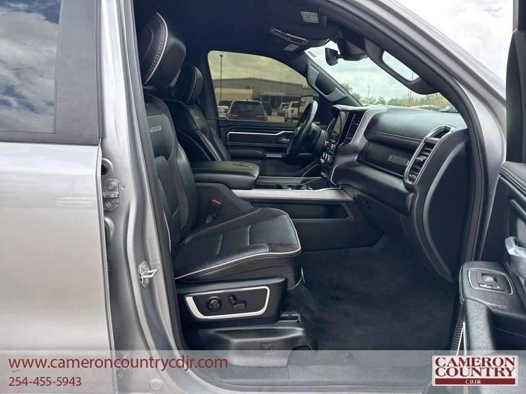 Used 2024 RAM 1500 Laramie AWD/4WD image 20